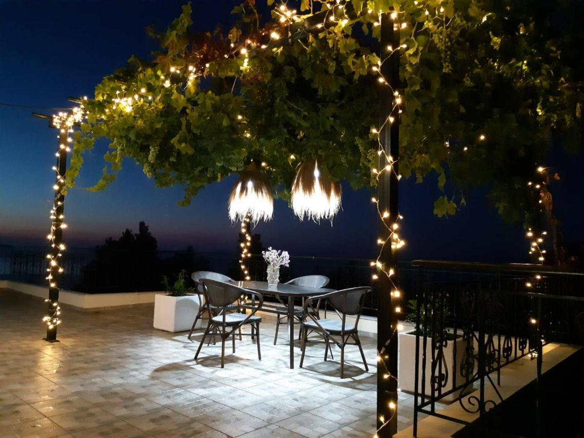 Dream House Capturing The Magic Of Nature Vlachia Exterior photo